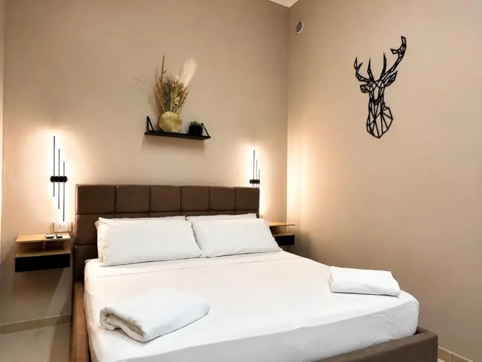 Photo 6 of 10, Svevo Suites