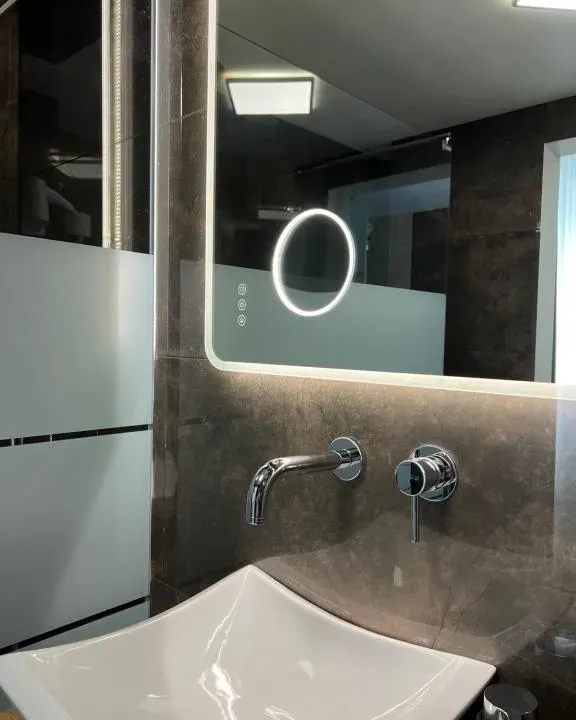 Photo 7 of 10, Residenza N&D Luxury