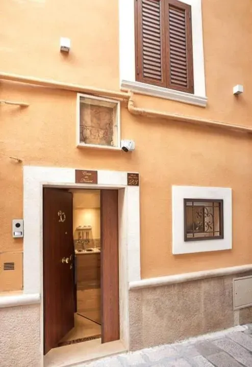 Photo 1 of 10, CASA DEI NONNI - Tresca Vecchia Apartment - Bari