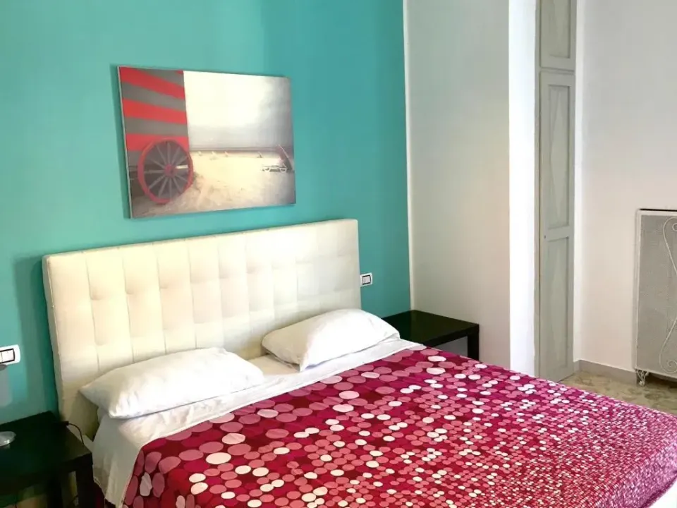 Photo 1 of 10, ROOM 110 BARI -guesthouse-