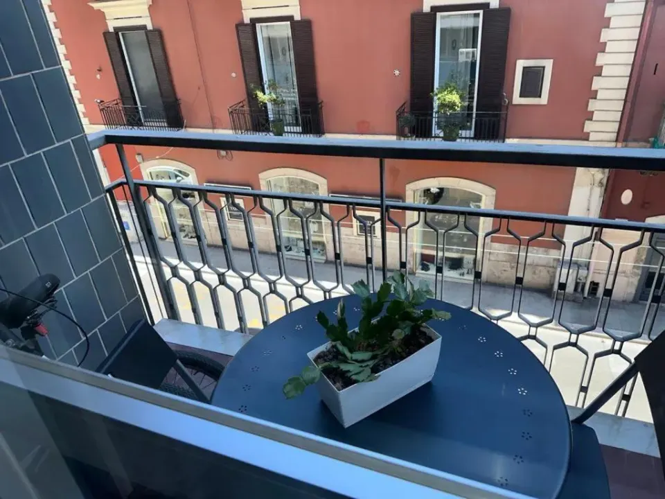 Photo 2 of 8, LB&b Holiday Suite Downtown Bari
