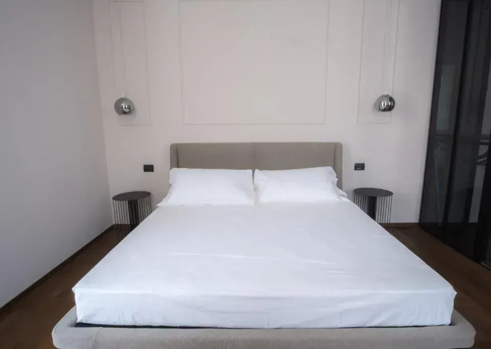 Photo 5 of 10, PALAZZO DANISI ROOMS&SUITES