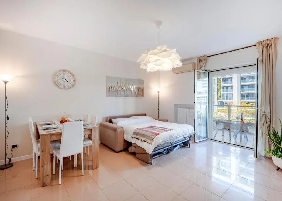 Photo 2 of 10, GuestHost - Le Vele Apartment with balcony