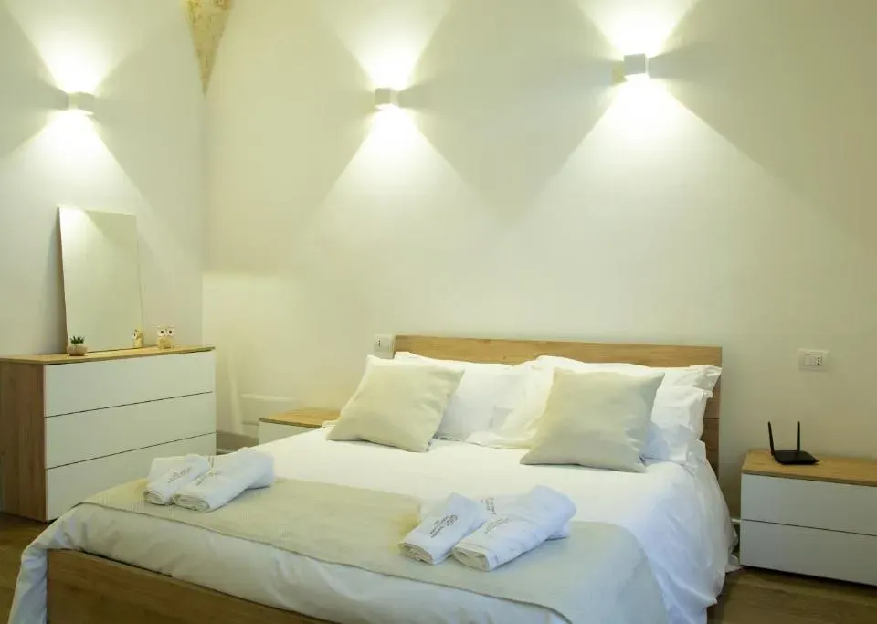 Photo 3 of 10, Giga Apartment Bari Puglia