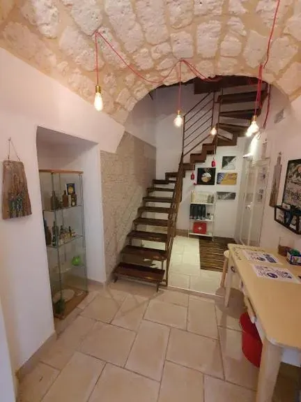 Photo 10 of 10, Arco Della Neve Guest House