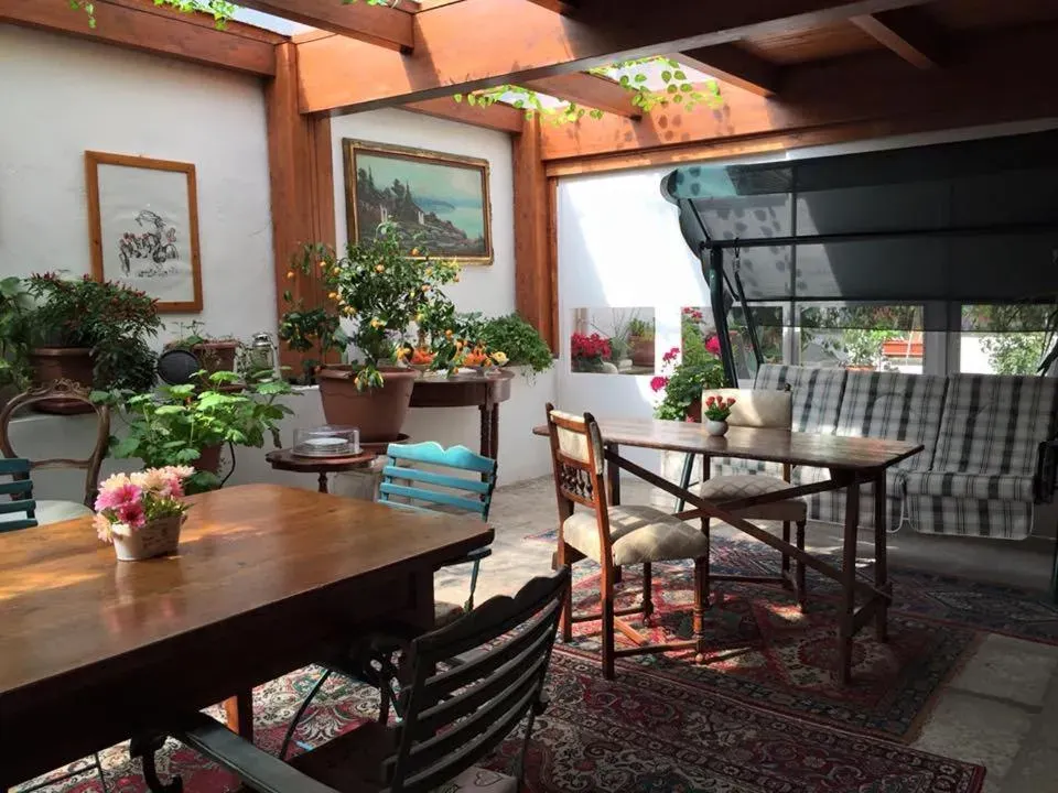 Photo 4 of 10, Bed and Breakfast Oz