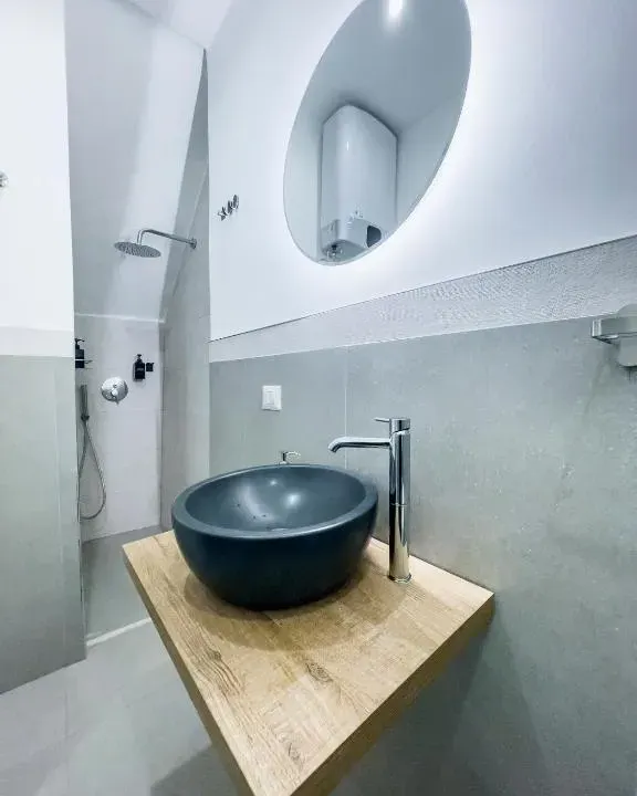 Photo 3 of 10, Saint Barth Guest House - Historic Loft in Bari