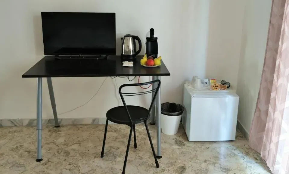 Photo 2 of 10, KAMILA Guest House